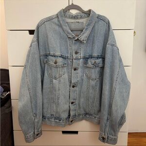 Vintage Levi’s Jean Jacket